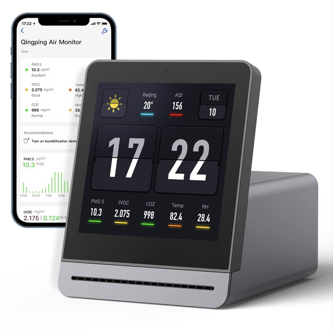 QingPing air monitor displaying PM2.5, tVOC, CO2, temperature, and humidity next to its phone app